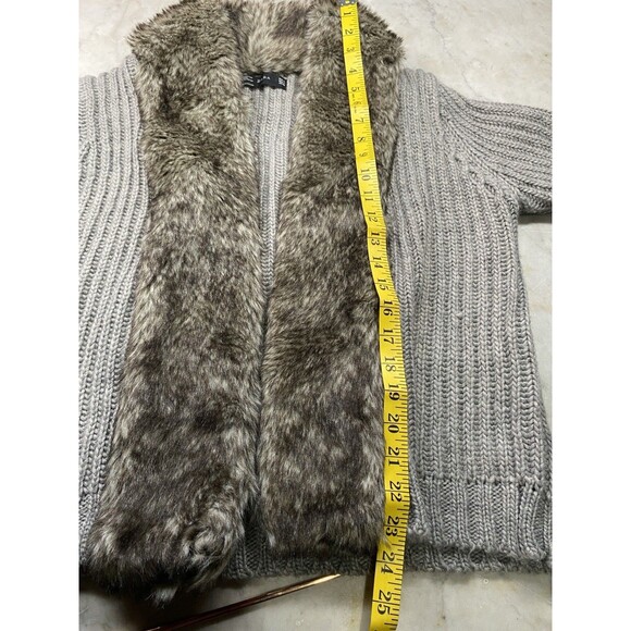 ZARA Wool Blend Sweater Women’s M Open Front Faux Fur Trimmed Short Sleeve - Picture 7 of 10